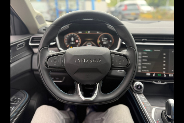 Lynk & Co 01 1.5 PHEV BLACK EDITION 261PK AUTOMAAT 360 CAMERA (RIJKLAARPRIJS)