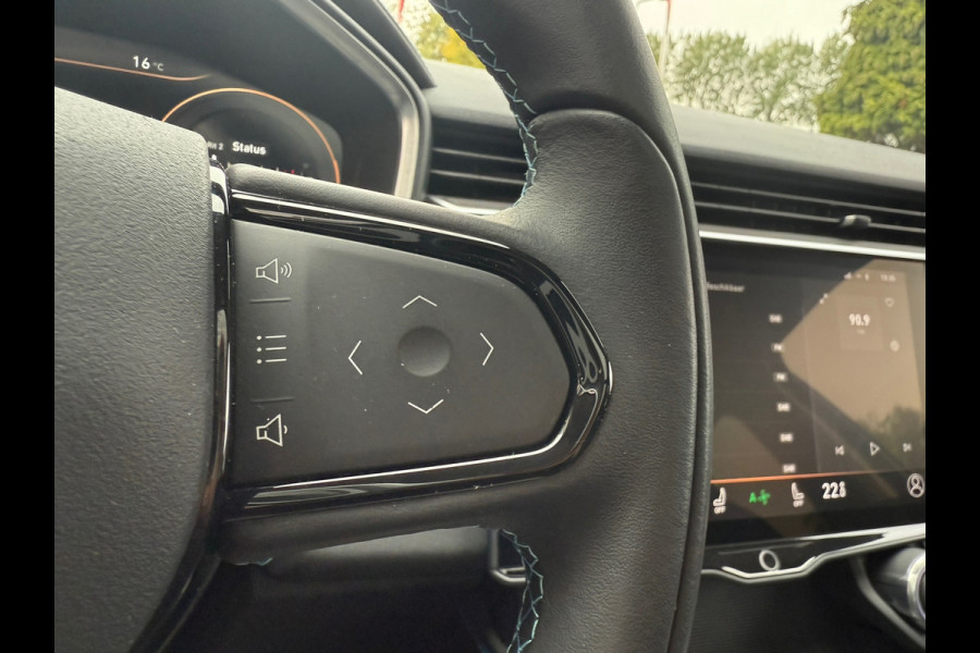 Lynk & Co 01 1.5 PHEV BLACK EDITION 261PK AUTOMAAT 360 CAMERA (RIJKLAARPRIJS)