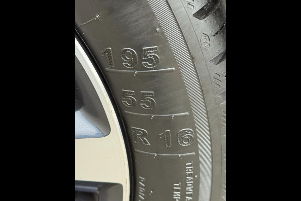 Nissan Micra 1.0 IG N-Way - Navigatie I Airco I LED I PDC I Achteruitrij Camera I Comfort pakket I Dealer onderhouden
