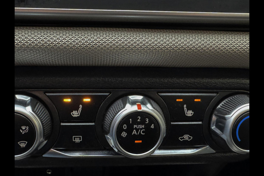 Nissan Micra 1.0 IG N-Way - Navigatie I Airco I LED I PDC I Achteruitrij Camera I Comfort pakket I Dealer onderhouden