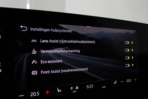 Škoda Octavia Combi 1.0 e-TSI Ambition > Trekhaak/Camera/Stoelverwarming/Sfeerverlichting.... | 4353| Škoda Octavia Combi 1.0 e-TSI Ambition > Trekhaak/Camera/Stoelverwarming/Sfeerverlichting.... | 4353|