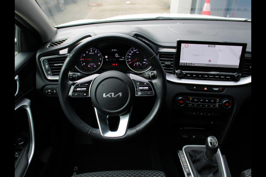 Kia Ceed Sportswagon 1.0 T-GDi DynamicPlusLine | Trekhaak| Climate control | Stoel en stuurverwarming | Keyless entry |