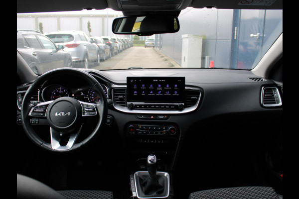 Kia Ceed Sportswagon 1.0 T-GDi DynamicPlusLine | Trekhaak| Climate control | Stoel en stuurverwarming | Keyless entry |