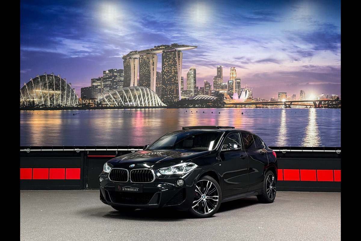 BMW X2 sDrive18i High Ex. M-Pack |Panorama|Camera|Sfeer BMW X2 sDrive18i High Ex. M-Pack |Panorama|Camera|Sfeer