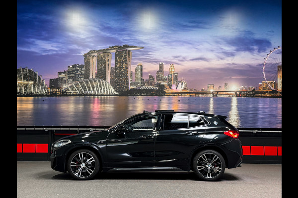 BMW X2 sDrive18i High Ex. M-Pack |Panorama|Camera|Sfeer