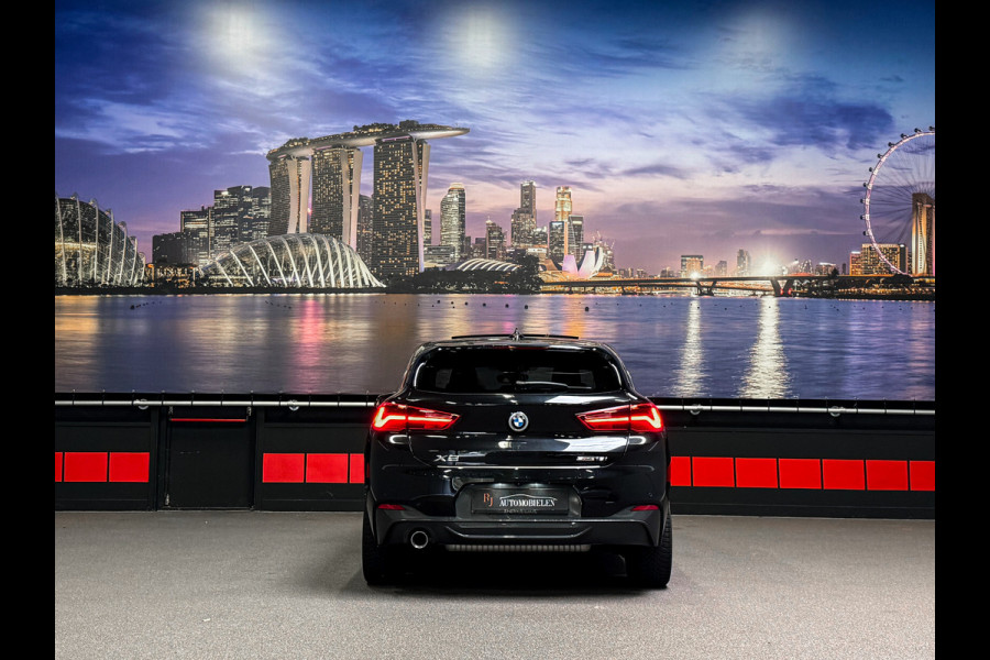 BMW X2 sDrive18i High Ex. M-Pack |Panorama|Camera|Sfeer