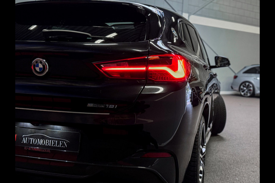 BMW X2 sDrive18i High Ex. M-Pack |Panorama|Camera|Sfeer