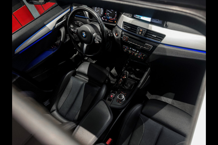 BMW X2 sDrive18i High Ex. M-Pack |Panorama|Camera|Sfeer