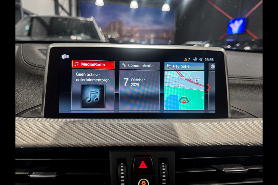 BMW X2 sDrive18i High Ex. M-Pack |Panorama|Camera|Sfeer