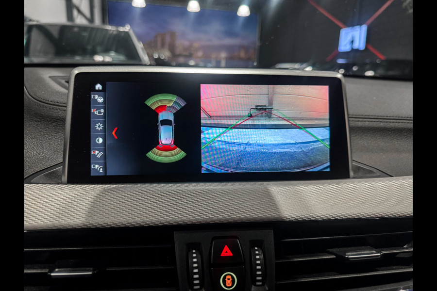 BMW X2 sDrive18i High Ex. M-Pack |Panorama|Camera|Sfeer
