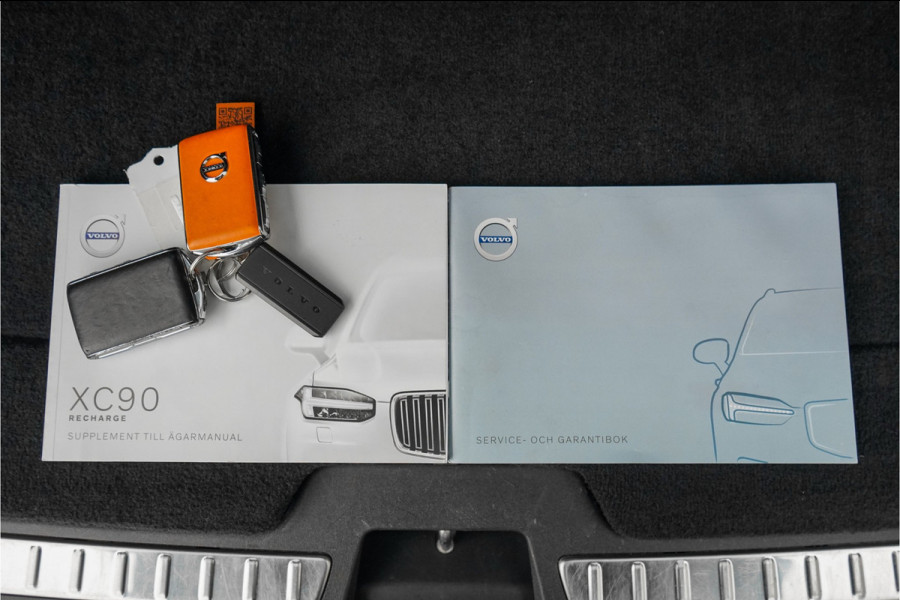 Volvo XC90 2.0 T8 Recharge AWD R-Design Pano HUD B&W Trekhaak