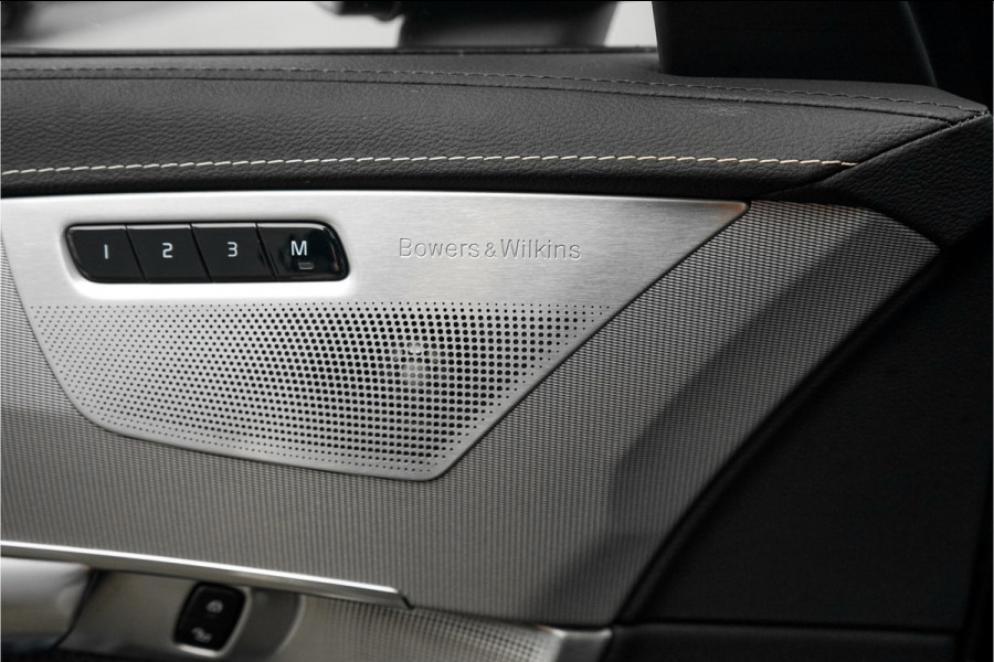 Volvo XC90 2.0 T8 Recharge AWD R-Design Pano HUD B&W Trekhaak