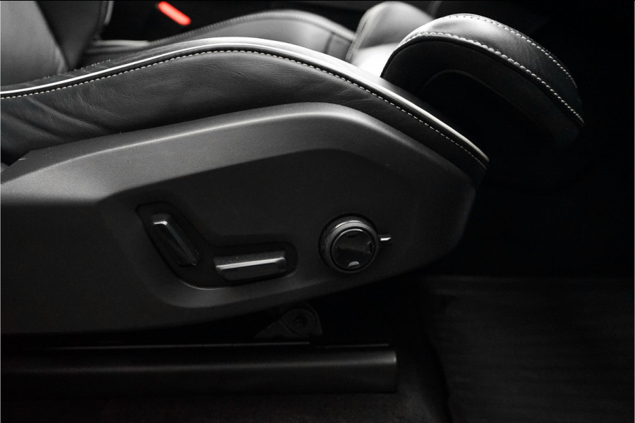 Volvo XC90 2.0 T8 Recharge AWD R-Design Pano HUD B&W Trekhaak