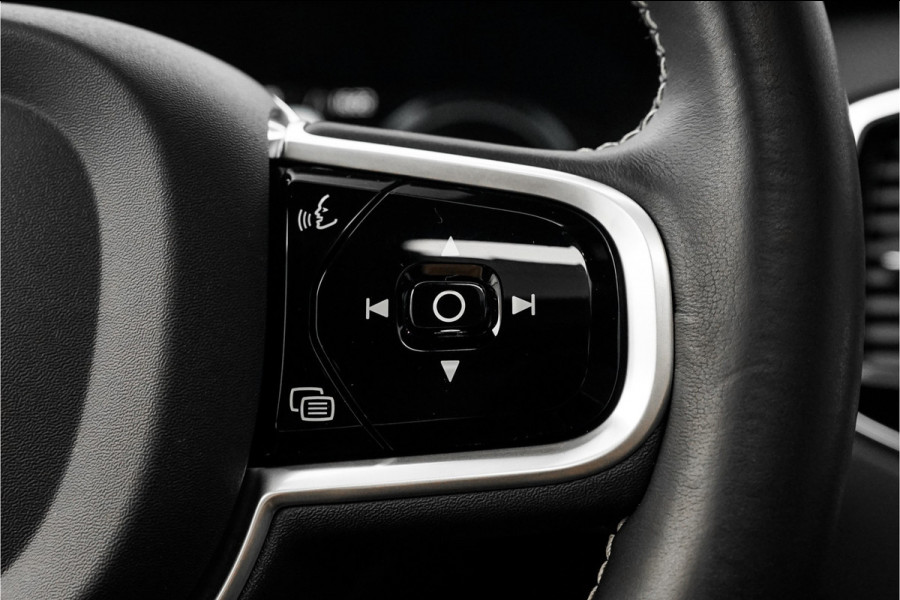Volvo XC90 2.0 T8 Recharge AWD R-Design Pano HUD B&W Trekhaak