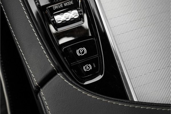 Volvo XC90 2.0 T8 Recharge AWD R-Design Pano HUD B&W Trekhaak