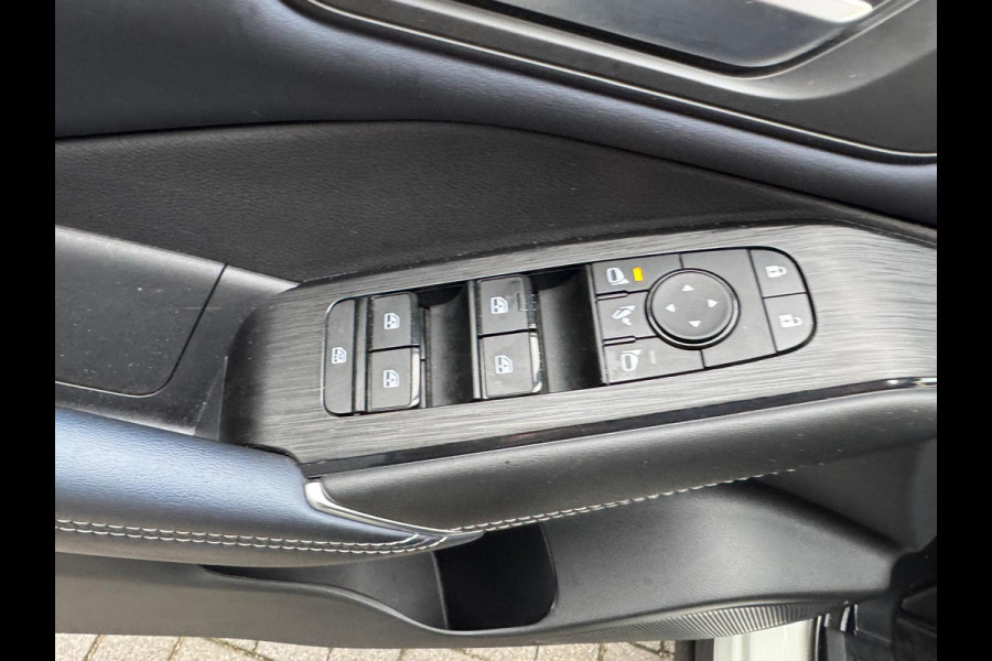 Nissan QASHQAI 1.3 MHEV Xtronic Tekna + /Pano/Leer/camera/Trekhaak