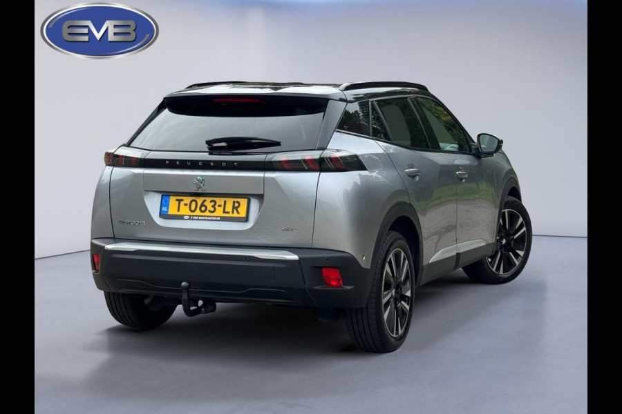 Peugeot e-2008 EV GT Pack 50 kWh fase 3, trekhaak, achteruitrijcamera, stoelverwarming, 18 inch, led verlichting
