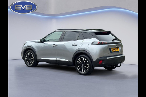 Peugeot e-2008 EV GT Pack 50 kWh fase 3, trekhaak, achteruitrijcamera, stoelverwarming, 18 inch, led verlichting