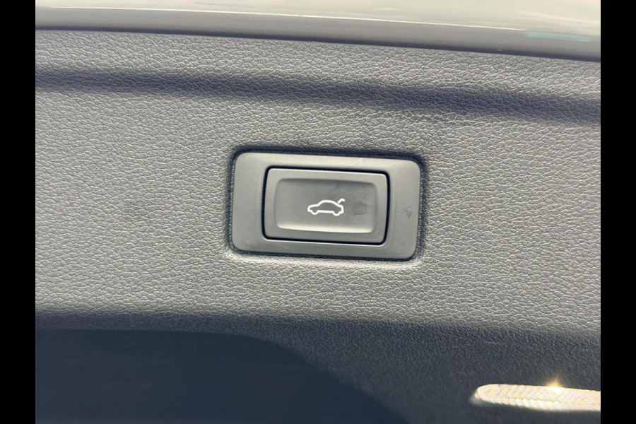 Audi A5 Sportback 40 TFSI S-line S tronic Automaat | Panoramadak | Stoelverwarming | Apple CarPlay | LED verlichting | Trekhaak uitklapb