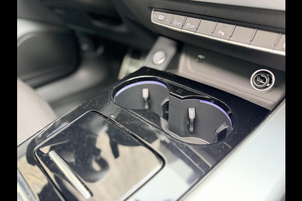 Audi A5 Sportback 40 TFSI S-line S tronic Automaat | Panoramadak | Stoelverwarming | Apple CarPlay | LED verlichting | Trekhaak uitklapb