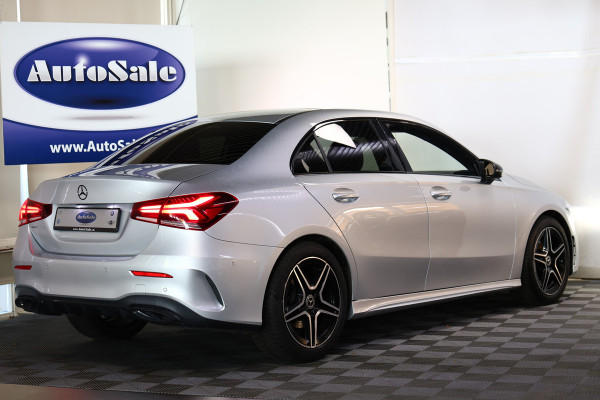 Mercedes-Benz A-Klasse 250 Premium PANO BURMESTER NAVI CRUISEC MODI STOELVW PARK+LANE Ass.