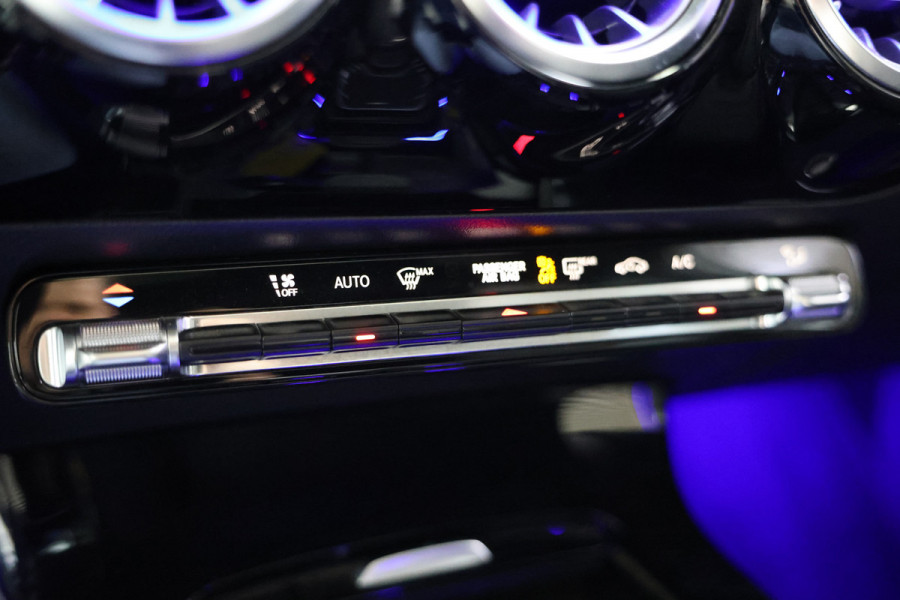 Mercedes-Benz A-Klasse 250 Premium PANO BURMESTER NAVI CRUISEC MODI STOELVW PARK+LANE Ass.