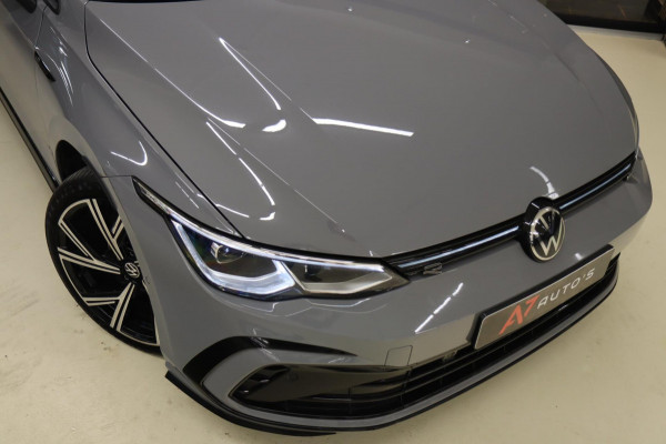 Volkswagen Golf 1.5 eTSI R-Line Business PANO/CAM/CARPLAY/KEYLES/ACC/DCC/VOL