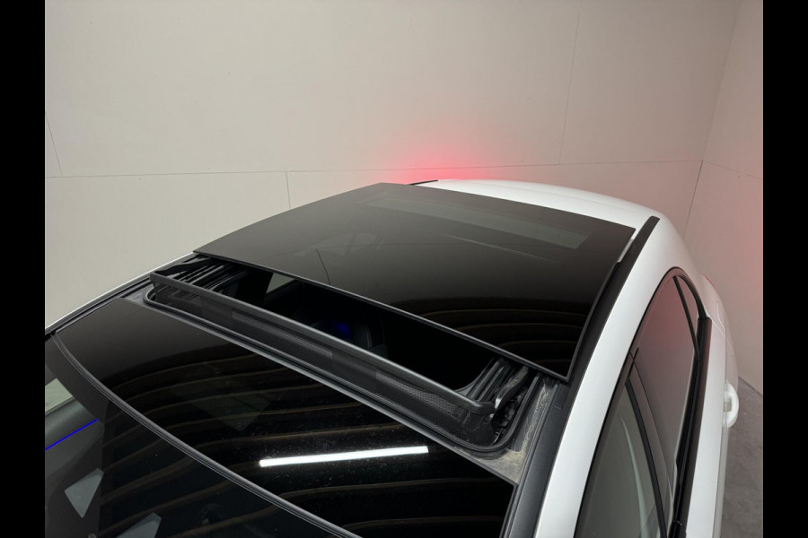 Mercedes-Benz A-Klasse 250 AMG Pano Sfeer 360° Burmester Navi Cruise