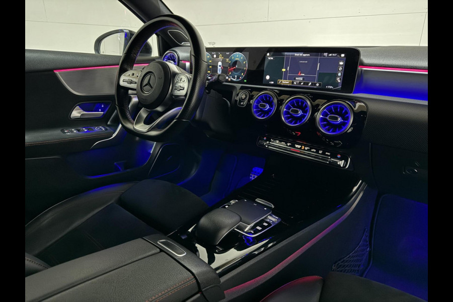 Mercedes-Benz A-Klasse 250 AMG Pano Sfeer 360° Burmester Navi Cruise