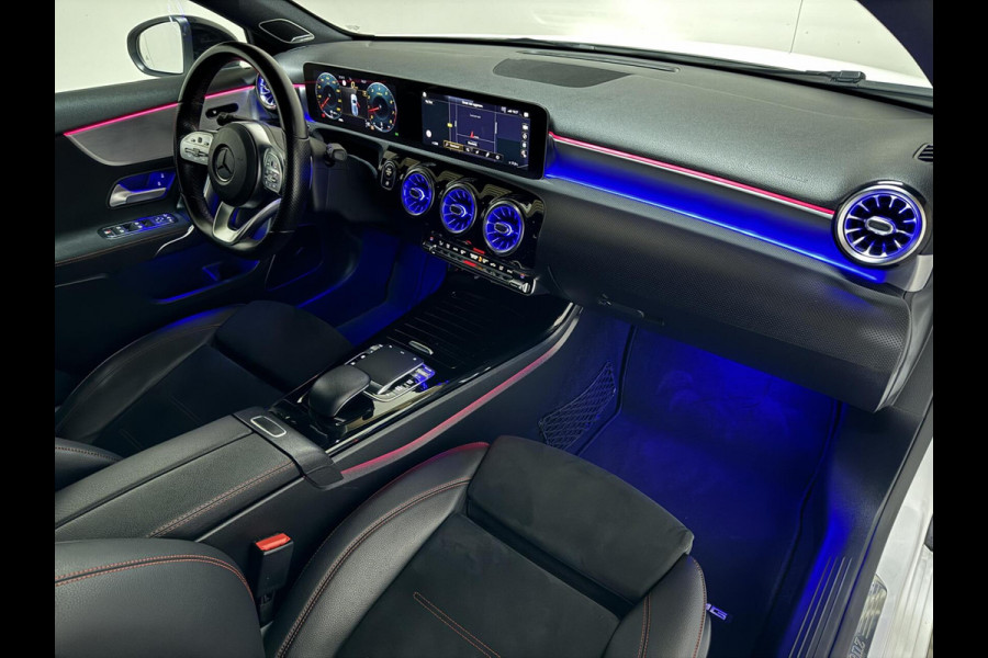 Mercedes-Benz A-Klasse 250 AMG Pano Sfeer 360° Burmester Navi Cruise