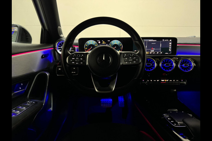 Mercedes-Benz A-Klasse 250 AMG Pano Sfeer 360° Burmester Navi Cruise