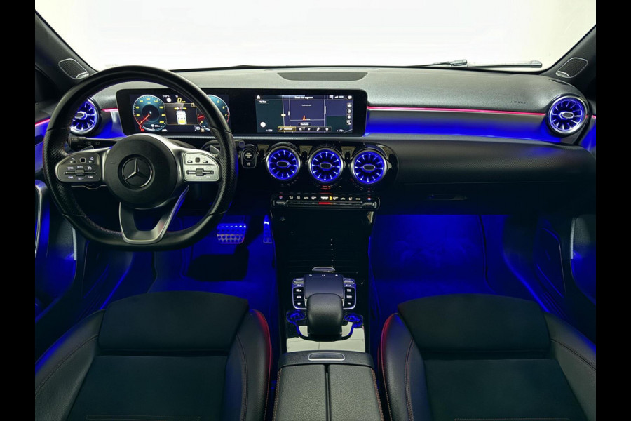 Mercedes-Benz A-Klasse 250 AMG Pano Sfeer 360° Burmester Navi Cruise