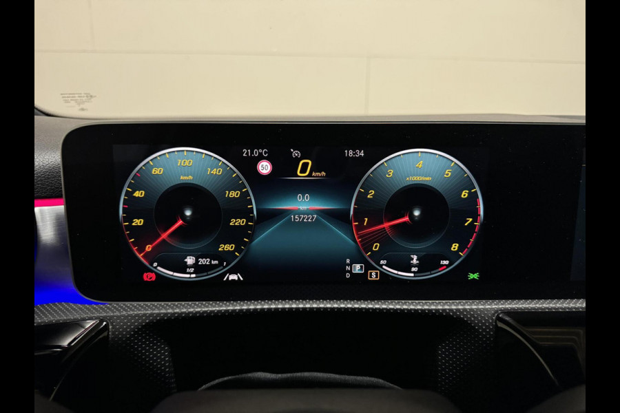 Mercedes-Benz A-Klasse 250 AMG Pano Sfeer 360° Burmester Navi Cruise
