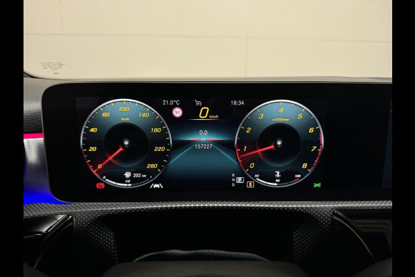 Mercedes-Benz A-Klasse 250 AMG Pano Sfeer 360° Burmester Navi Cruise