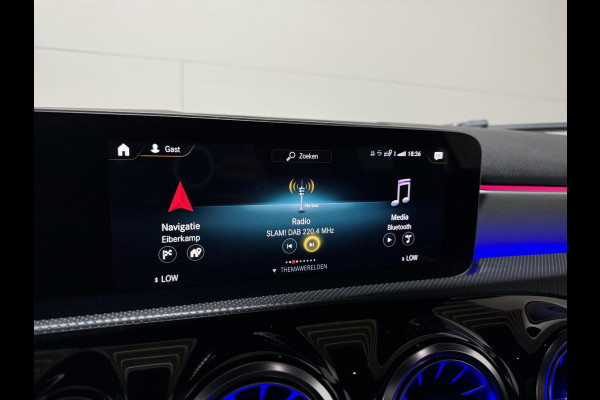 Mercedes-Benz A-Klasse 250 AMG Pano Sfeer 360° Burmester Navi Cruise