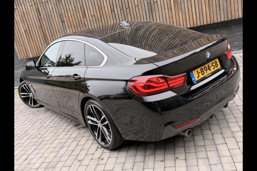 BMW 4 Serie Gran Coupé 418i M Sport Àutomaat | Open dak | LED verlichting | Lederen bekleding | Stoelverwarming | Trekhaak afneembaar | Appl