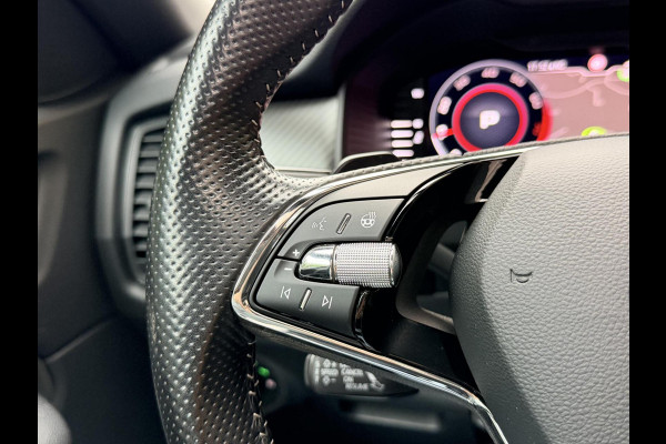 Škoda Kodiaq 1.5 TSI Sportline Automaat | Panoramadak | Trekhaak uitklapbaar | Navigatiesysteem | Stoelverwarming voor en achter | Stuurverwa