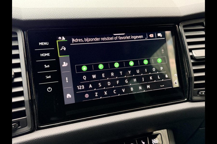 Škoda Kodiaq 1.5 TSI Sportline Automaat | Panoramadak | Trekhaak uitklapbaar | Navigatiesysteem | Stoelverwarming voor en achter | Stuurverwa