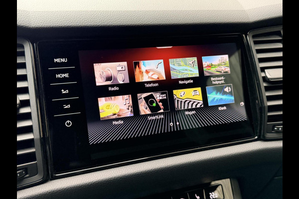 Škoda Kodiaq 1.5 TSI Sportline Automaat | Panoramadak | Trekhaak uitklapbaar | Navigatiesysteem | Stoelverwarming voor en achter | Stuurverwa