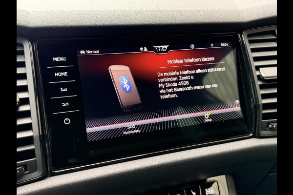 Škoda Kodiaq 1.5 TSI Sportline Automaat | Panoramadak | Trekhaak uitklapbaar | Navigatiesysteem | Stoelverwarming voor en achter | Stuurverwa