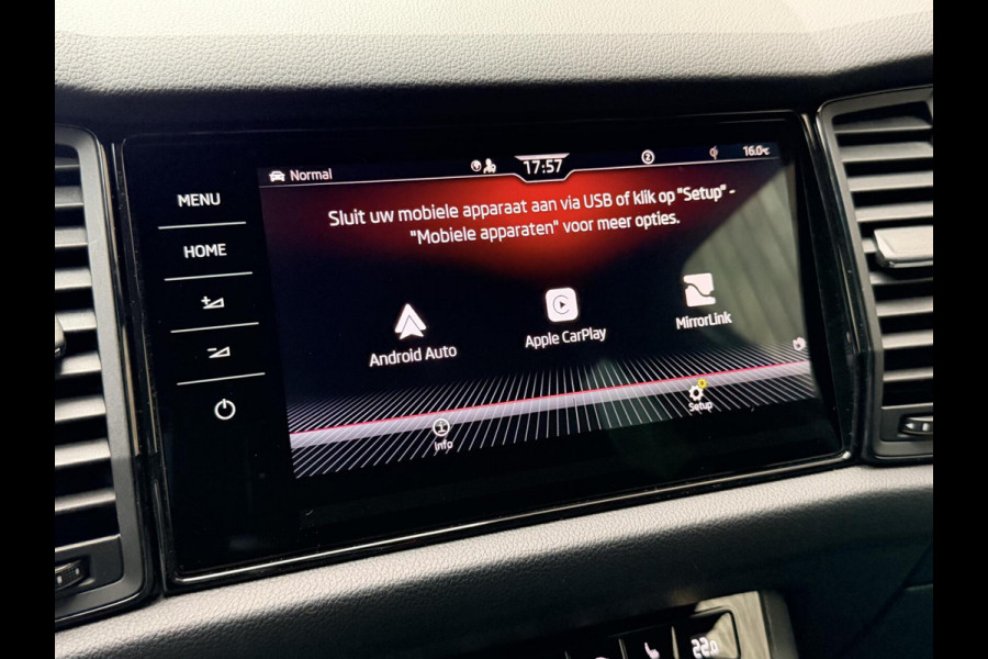Škoda Kodiaq 1.5 TSI Sportline Automaat | Panoramadak | Trekhaak uitklapbaar | Navigatiesysteem | Stoelverwarming voor en achter | Stuurverwa