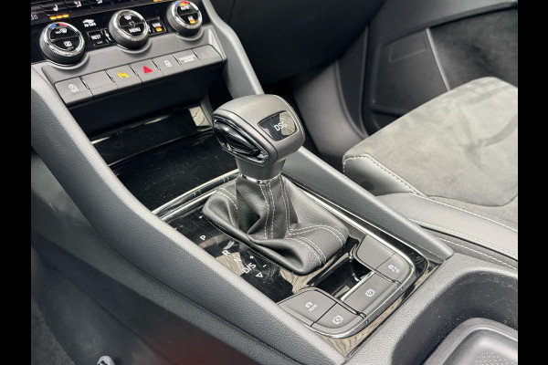 Škoda Kodiaq 1.5 TSI Sportline Automaat | Panoramadak | Trekhaak uitklapbaar | Navigatiesysteem | Stoelverwarming voor en achter | Stuurverwa
