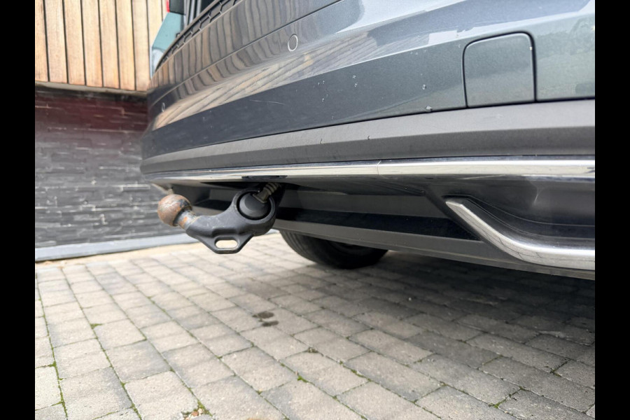 Škoda Kodiaq 1.5 TSI Sportline Automaat | Panoramadak | Trekhaak uitklapbaar | Navigatiesysteem | Stoelverwarming voor en achter | Stuurverwa