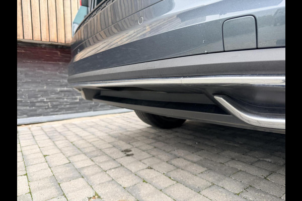 Škoda Kodiaq 1.5 TSI Sportline Automaat | Panoramadak | Trekhaak uitklapbaar | Navigatiesysteem | Stoelverwarming voor en achter | Stuurverwa