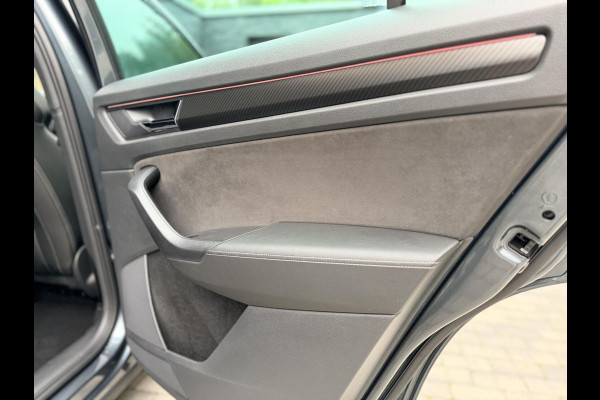 Škoda Kodiaq 1.5 TSI Sportline Automaat | Panoramadak | Trekhaak uitklapbaar | Navigatiesysteem | Stoelverwarming voor en achter | Stuurverwa