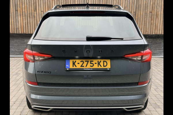 Škoda Kodiaq 1.5 TSI Sportline Automaat | Panoramadak | Trekhaak uitklapbaar | Navigatiesysteem | Stoelverwarming voor en achter | Stuurverwa