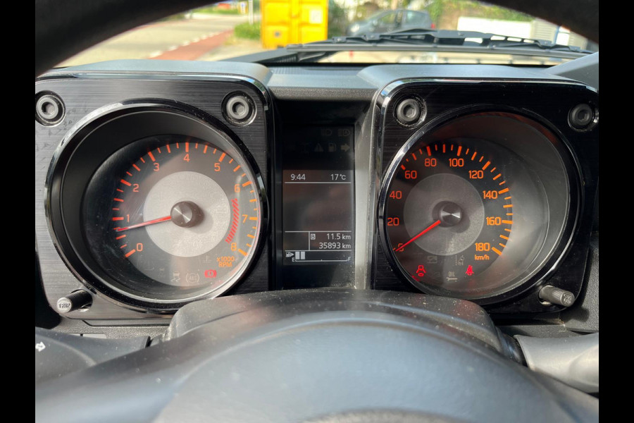 Suzuki Jimny 1.5 Professional 4x4 BLACK ! Garantie