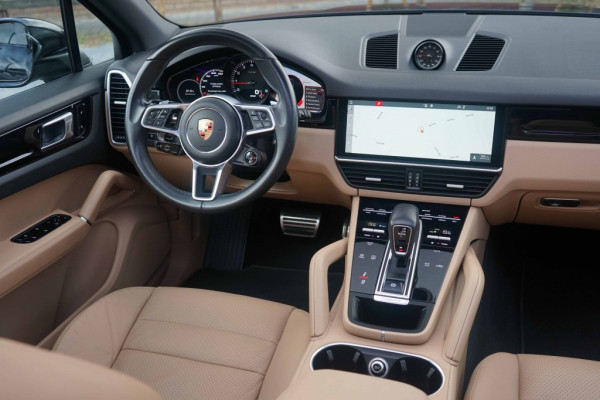 Porsche Cayenne S 2.9 V6-Biturbo 440PK SportChrono/21/Pano/Luchtvering
