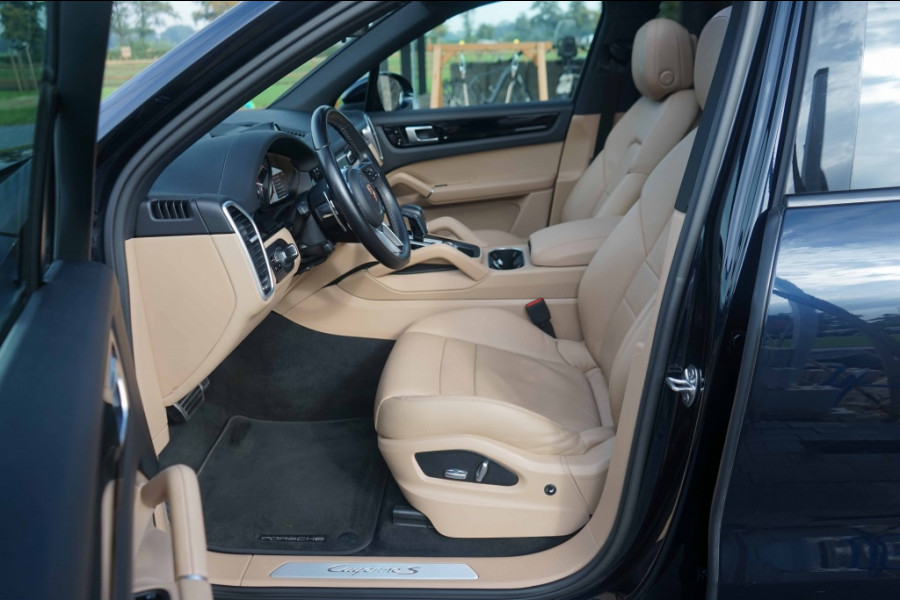 Porsche Cayenne S 2.9 V6-Biturbo 440PK SportChrono/21/Pano/Luchtvering