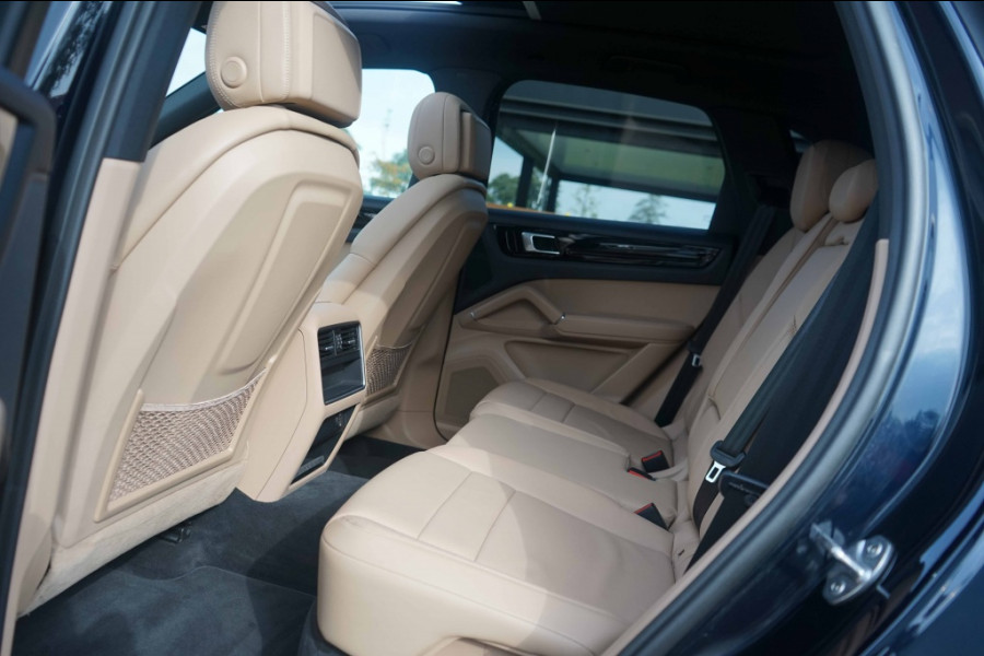 Porsche Cayenne S 2.9 V6-Biturbo 440PK SportChrono/21/Pano/Luchtvering